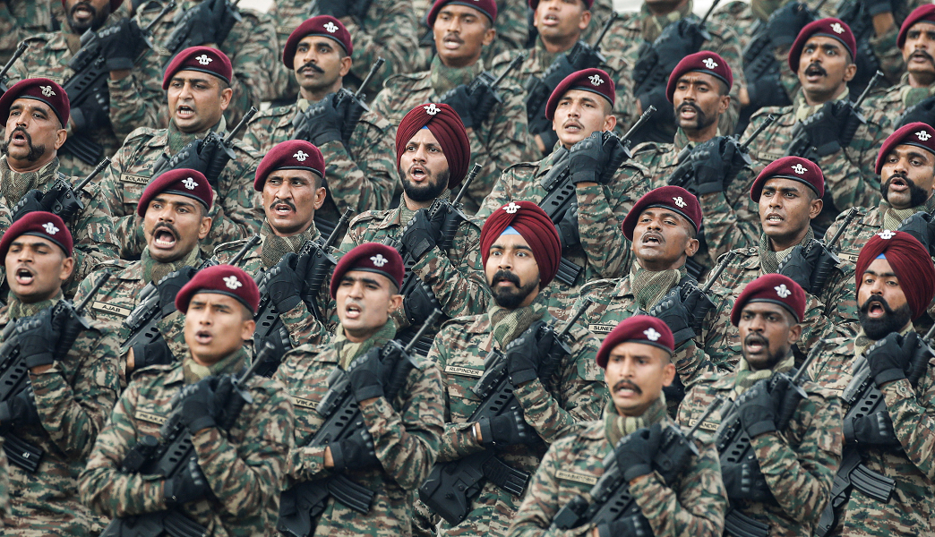 India refuses Russian weapons. Bloomberg