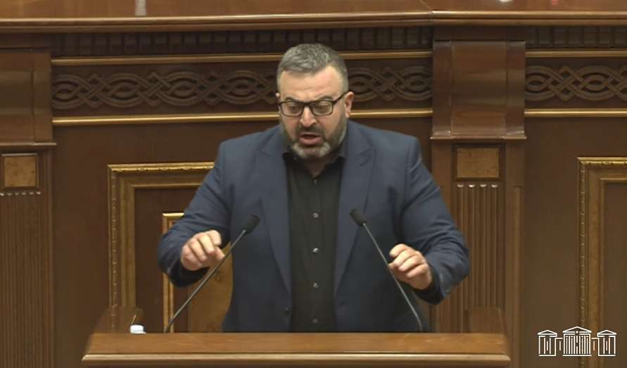 ՀՅԴ-ական պատգամավորը փոխվելու կոչ է անում