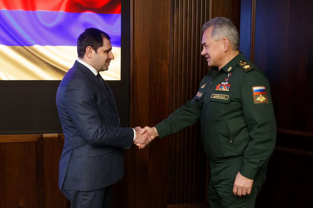 Армения – наш ключевой партнер в Закавказье. Шойгу