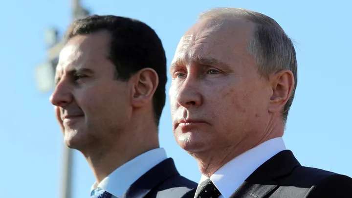 Решение предоставить убежище Асаду и его семье принял Путин