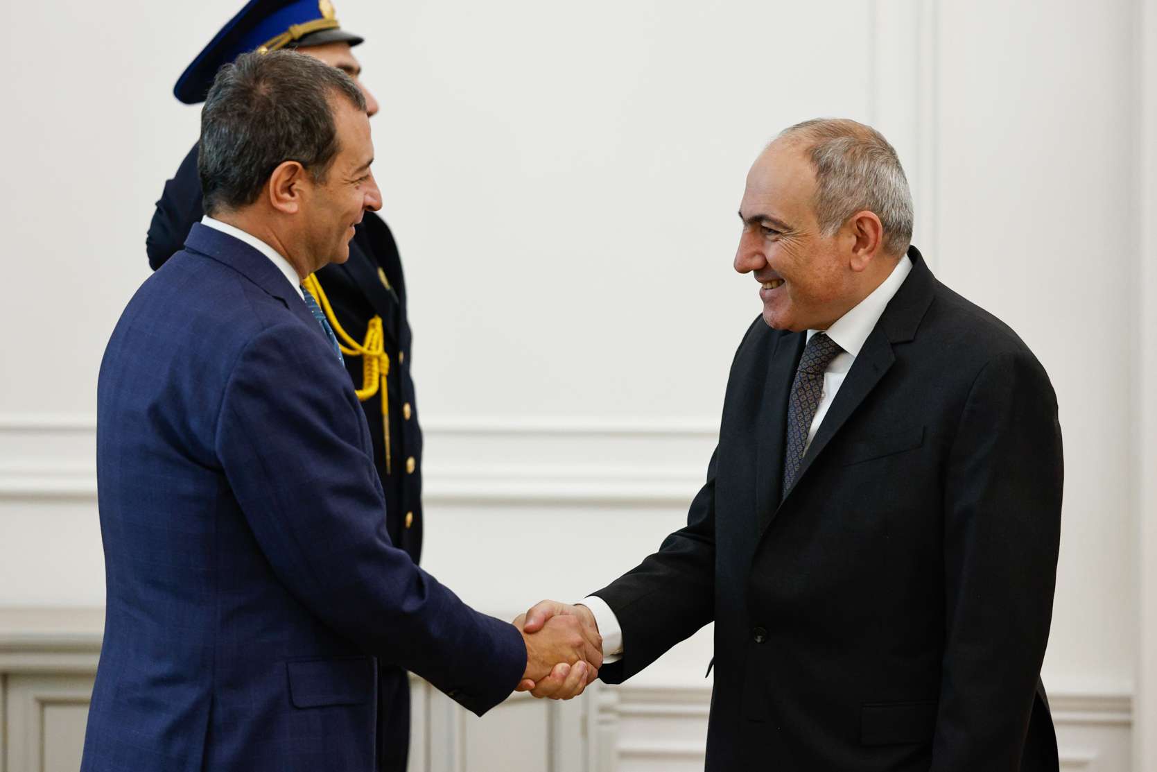 Նիկոլ Փաշինյանն ընդունել է Իտալիայի դեսպանին