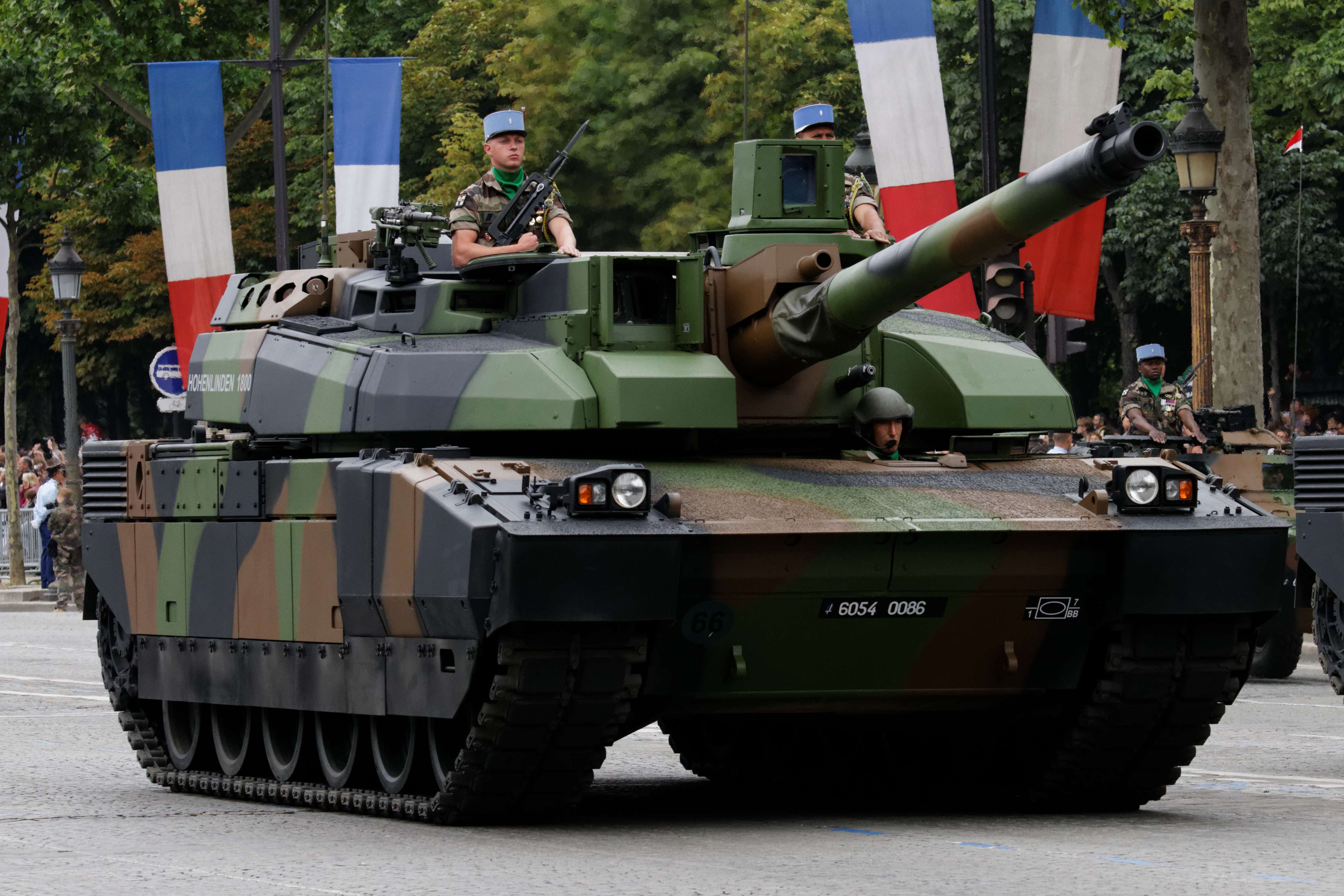 Украина призвала Францию ​​поставить танки Leclerc