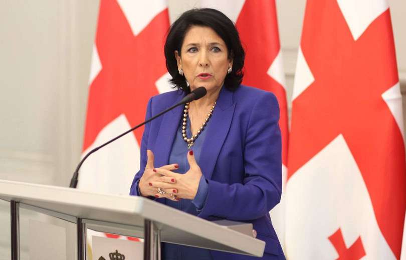 Զուրաբիշվիլին պաշտոնավարման ժամկետի ավարտից հետո չի լքի նախագահական նստավայրը