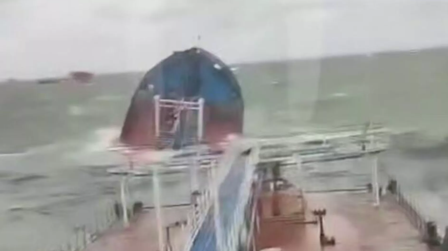 Կերչի նեղուցում 2 բեռնատար նավ հայտնվել է աղետալի իրավիճակում