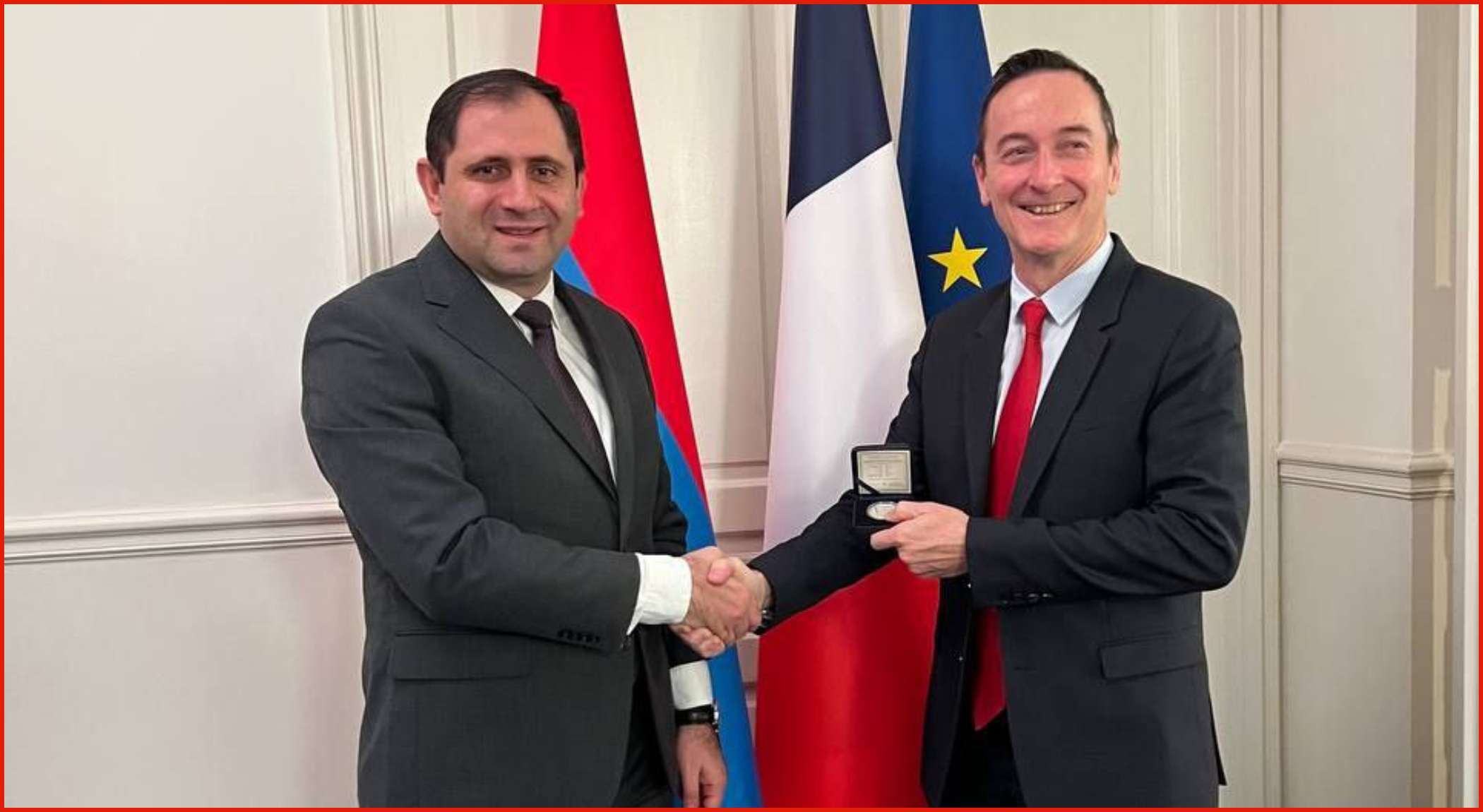 Suren Papikyan met the French President's military advisor