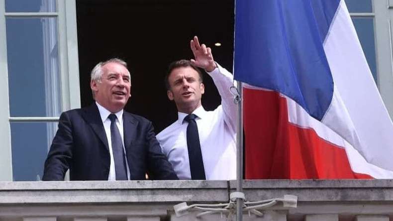 Никол Пашинян пригласил новоназначенного премьер-министра Франции в Армению