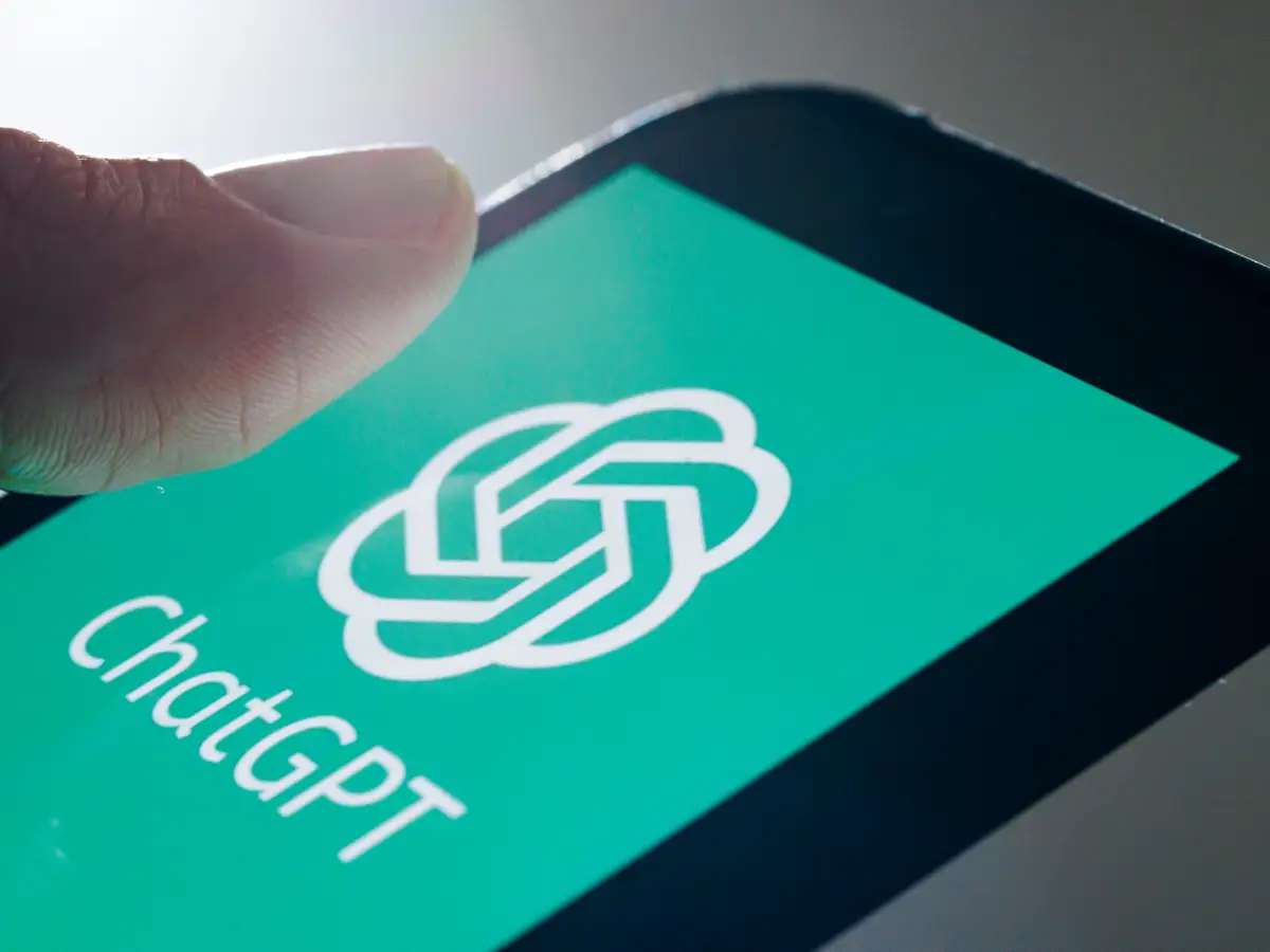 ChatGPT теперь доступен по номеру телефона