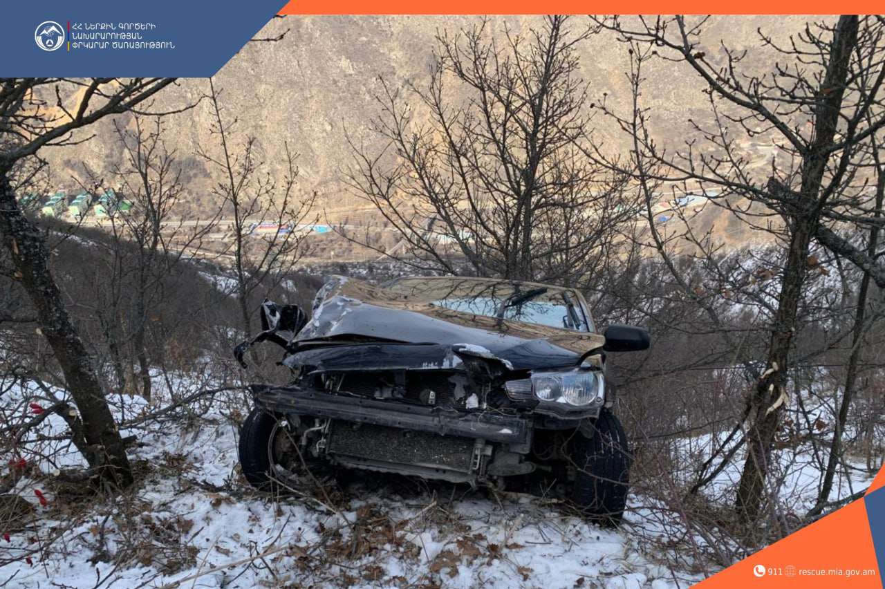 Ավտոմեքենան ընկել է ձորը