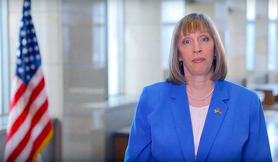 В МИД России посоветовали Линн Трейси не вмешиваться во внутренние дела страны