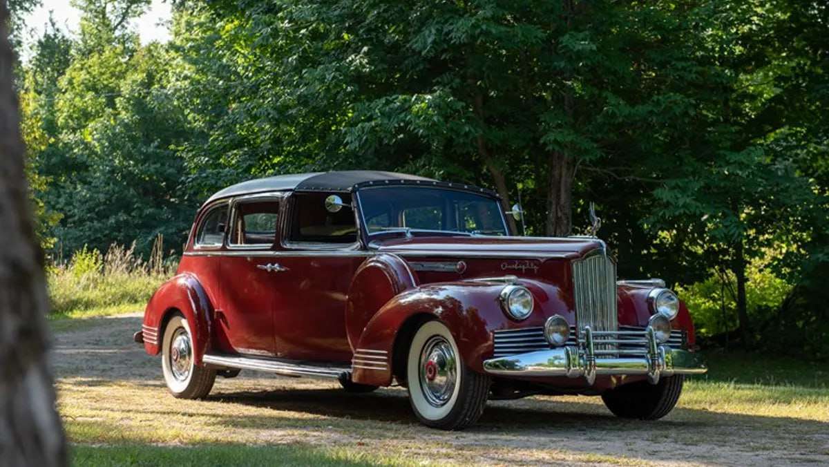 ՌԴ ՊՆ նախկին փոխնախարարի գործով 12 վինտաժային մեքենա է կալանքի տակ առնվել