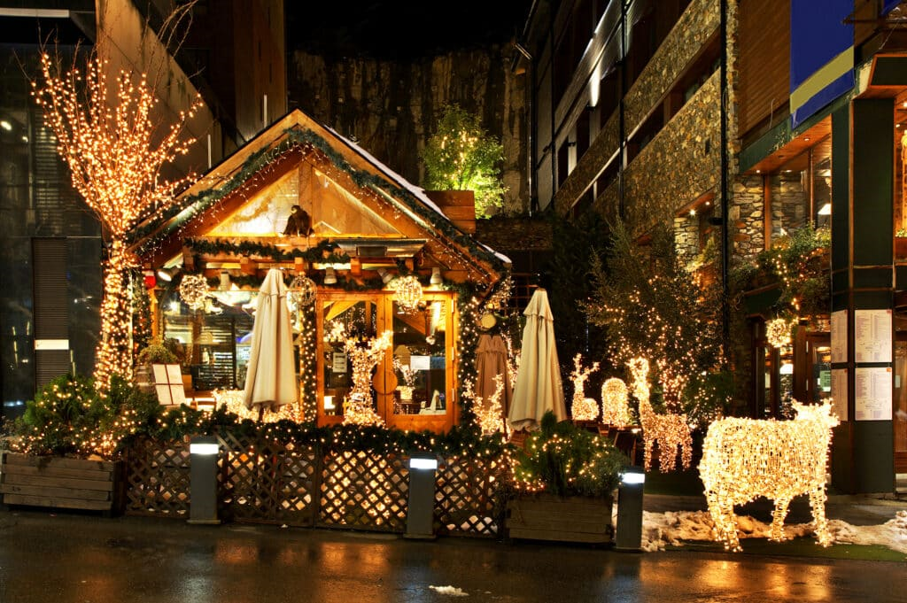 Small town with significant holiday charm (PHOTOS)