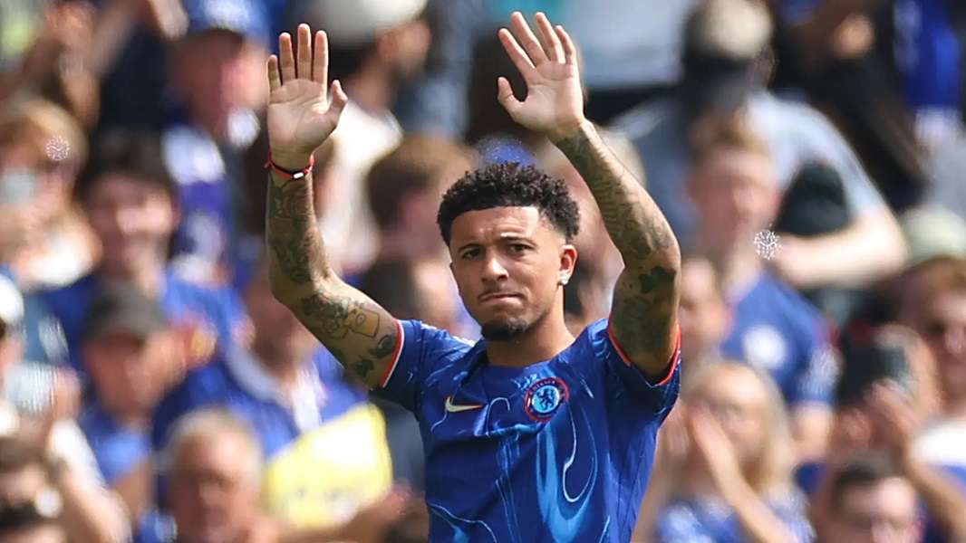 "Chelsea" will buy the transfer of Sancho