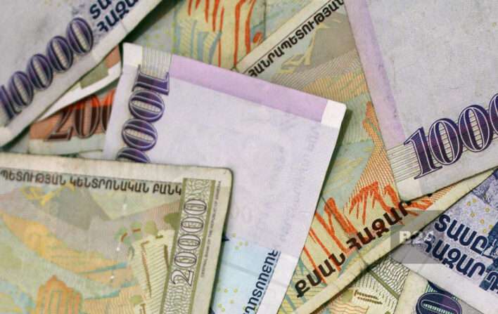 Որքա՞ն գումար է ծախսել ՏԿԵՆ-ը 13 հուշանվեր գնելու համար