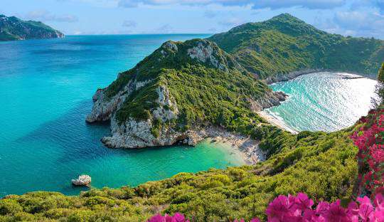 The World's Best Islands for Vacation and Adventure (PHOTOS)