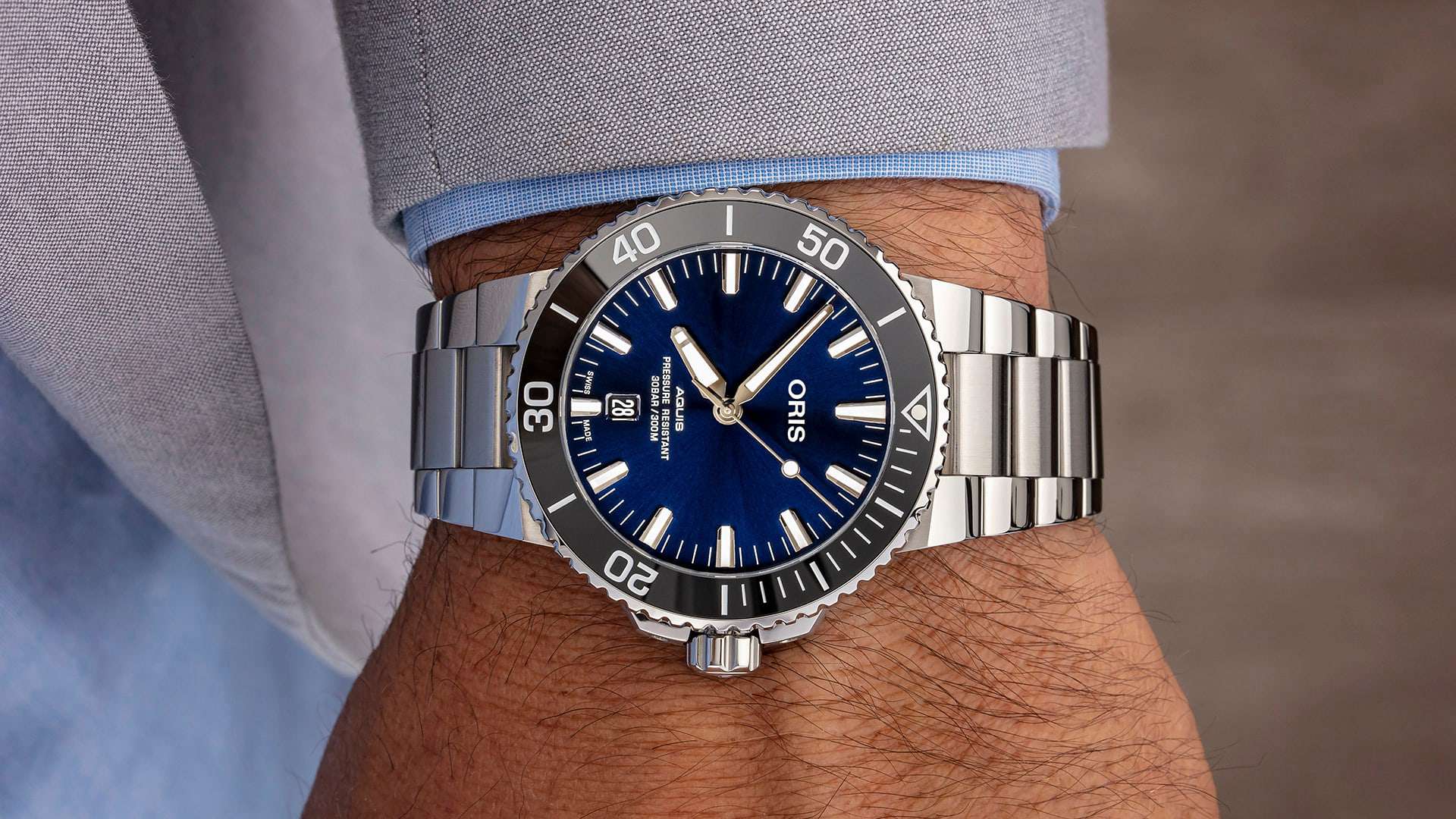 Oris Aquis Date Blue, the best option for divers