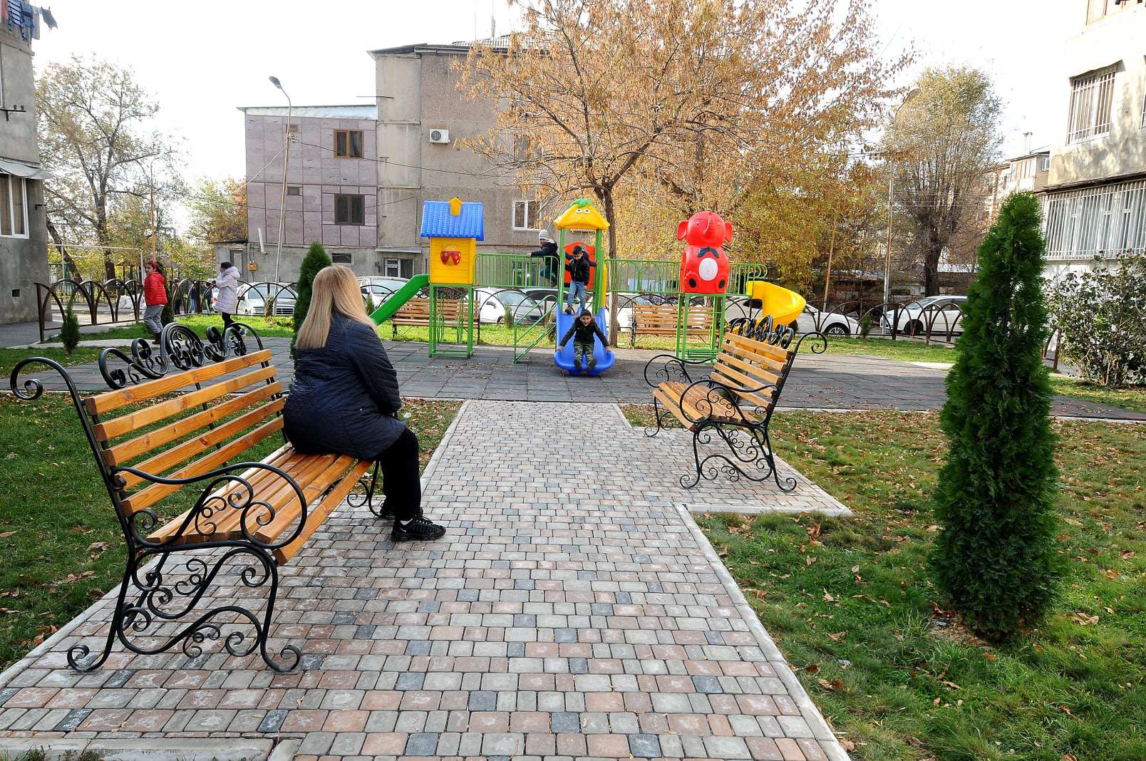 Playgrounds were built in the 22-yard areas of Shengavit