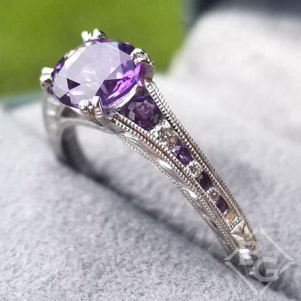 What jewelry Capricorn women should wear (PHOTOS)
